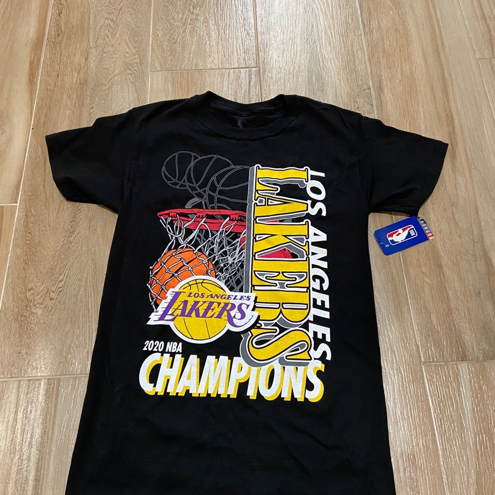 Lakers NBA Champions Shirt
